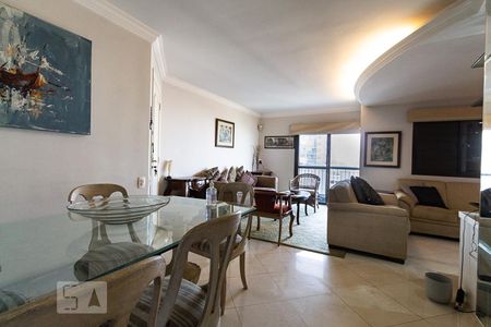 Apartamento à venda com 92m², 2 quartos e 2 vagasSala