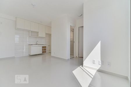 Sala de apartamento para alugar com 2 quartos, 41m² em Jardim Santa Emília, São Paulo