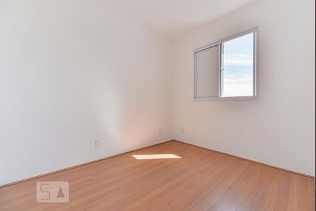 Quarto 2 de apartamento para alugar com 2 quartos, 41m² em Jardim Santa Emília, São Paulo