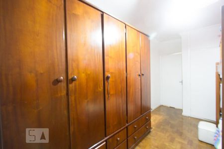 Quarto 2 de casa à venda com 2 quartos, 125m² em Vila Congonhas, São Paulo