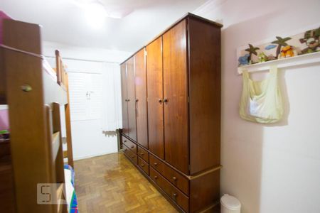 Quarto 2 de casa à venda com 2 quartos, 125m² em Vila Congonhas, São Paulo