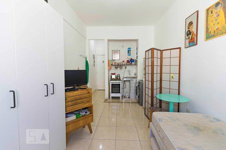 Sala/Quarto de kitnet/studio para alugar com 1 quarto, 20m² em Botafogo, Rio de Janeiro