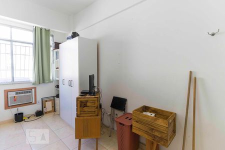Sala/Quarto - Armário de kitnet/studio para alugar com 1 quarto, 20m² em Botafogo, Rio de Janeiro