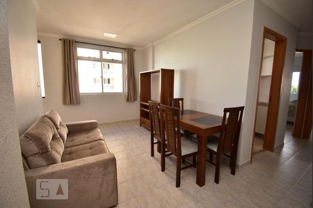 Sala de apartamento para alugar com 2 quartos, 45m² em Guará Ii, Brasília