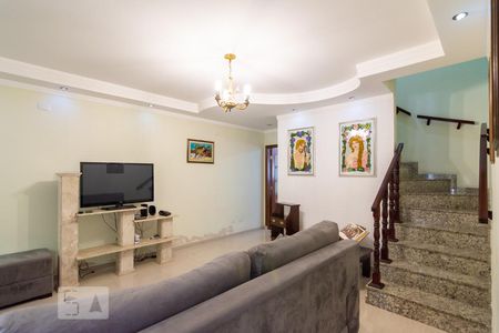 Sala de casa à venda com 4 quartos, 259m² em Vila Scarpelli, Santo André