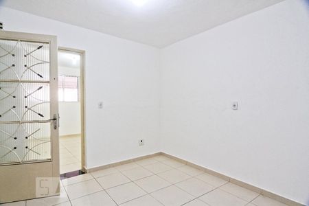 Sala de casa para alugar com 2 quartos, 60m² em Vila Miriam, São Paulo