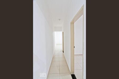 Corredor de casa para alugar com 2 quartos, 60m² em Vila Miriam, São Paulo