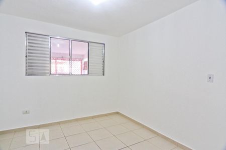 Quarto 1 de casa para alugar com 2 quartos, 60m² em Vila Miriam, São Paulo