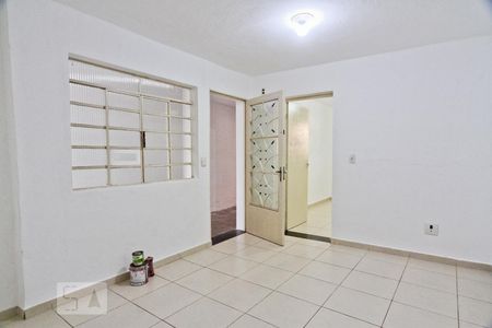 Sala de casa para alugar com 2 quartos, 60m² em Vila Miriam, São Paulo