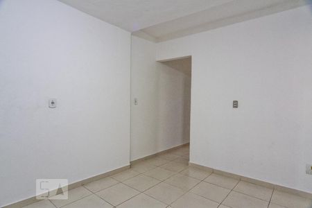 Sala de casa para alugar com 2 quartos, 60m² em Vila Miriam, São Paulo