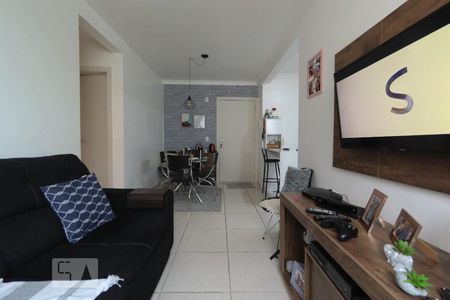 Sala/Cozinha de apartamento à venda com 2 quartos, 56m² em Coronel Aparicio Borges, Porto Alegre