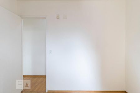 Quarto 1 de apartamento para alugar com 2 quartos, 48m² em Vila Parque Jabaquara, São Paulo