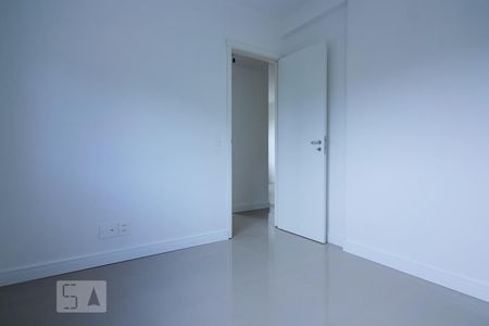 Quarto de apartamento para alugar com 2 quartos, 54m² em Jardim Carvalho, Porto Alegre