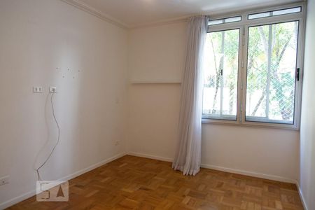 Quarto 2/Suíte de apartamento para alugar com 3 quartos, 138m² em Itaim Bibi, São Paulo