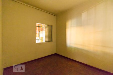 Casa 1 - Quarto 1 de casa à venda com 5 quartos, 250m² em Parque Sao Domingos, São Paulo