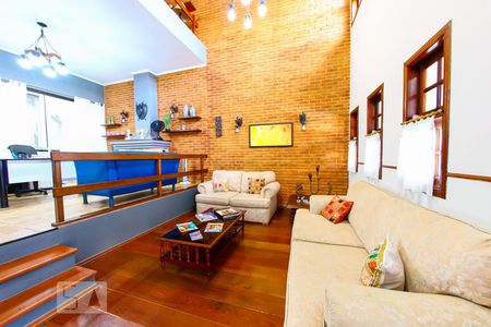 Sala de casa à venda com 5 quartos, 600m² em Vila Rosália, Guarulhos
