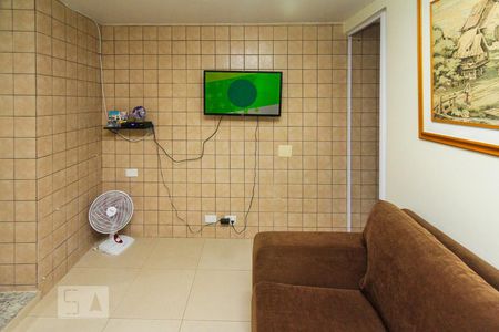 Sala de casa à venda com 4 quartos, 200m² em Vila Prudente, São Paulo