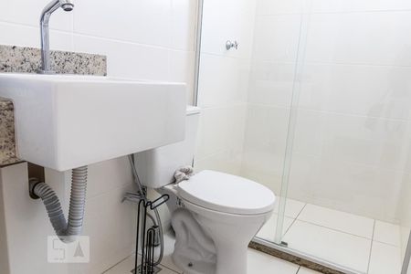 Banheiro Social de apartamento à venda com 2 quartos, 60m² em Santa Amélia, Belo Horizonte