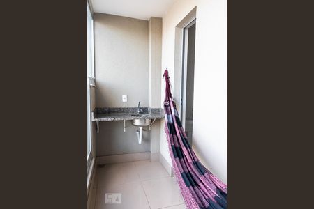 Varanda de apartamento à venda com 2 quartos, 60m² em Santa Amélia, Belo Horizonte