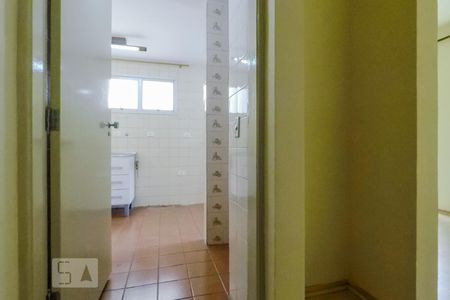 Entrada Cozinha de apartamento à venda com 1 quarto, 42m² em Vila Mariana, São Paulo