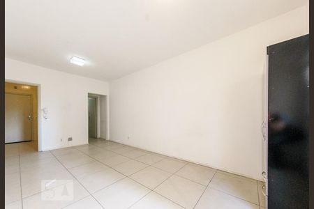 Sala / Quarto de apartamento para alugar com 1 quarto, 43m² em Centro, Campinas