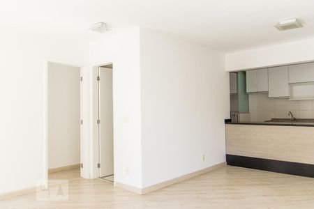 Sala de apartamento à venda com 1 quarto, 70m² em Vila Valparaíso, Santo André