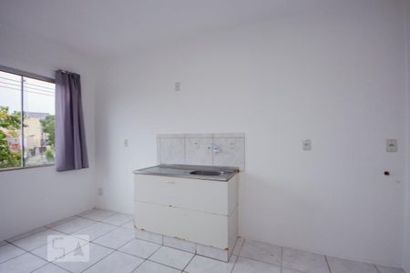 Cozinha de apartamento para alugar com 1 quarto, 40m² em Navegantes, Porto Alegre