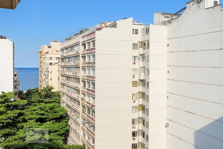 Vista de apartamento à venda com 3 quartos, 188m² em Copacabana, Rio de Janeiro