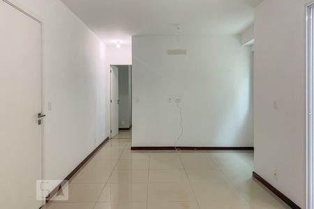 Sala de apartamento para alugar com 1 quarto, 85m² em Vila Isabel, Rio de Janeiro