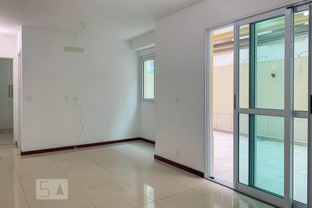 Sala de apartamento à venda com 1 quarto, 85m² em Vila Isabel, Rio de Janeiro