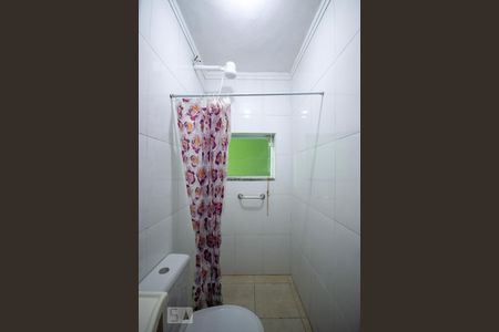 Banheiro de kitnet/studio para alugar com 1 quarto, 35m² em Demarchi, São Bernardo do Campo