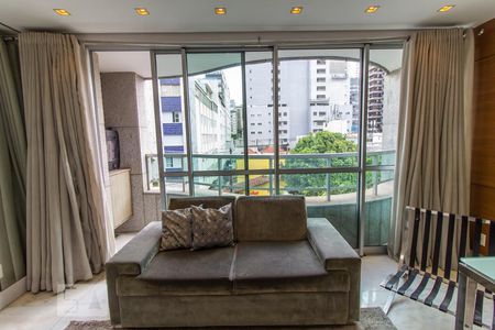 Sala de apartamento à venda com 1 quarto, 51m² em Santo Agostinho, Belo Horizonte