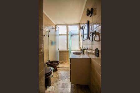 Casa para alugar com 600m², 4 quartos e 4 vagas Casa para alugar com 600m², 4 quartos e 4 vagasBanheiro