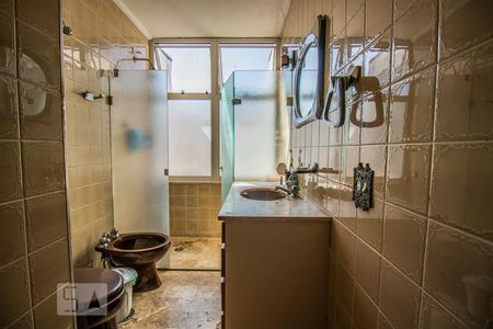 Casa para alugar com 600m², 4 quartos e 4 vagas Casa para alugar com 600m², 4 quartos e 4 vagasBanheiro