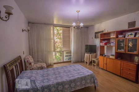 Casa para alugar com 600m², 4 quartos e 4 vagas Casa para alugar com 600m², 4 quartos e 4 vagasQuarto 2