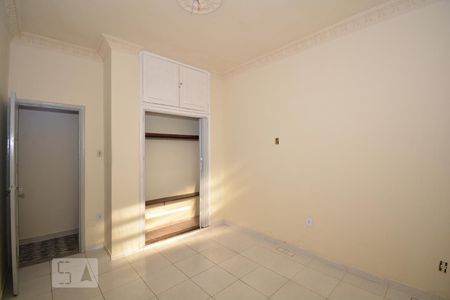 Quarto de casa para alugar com 1 quarto, 90m² em Engenho de Dentro, Rio de Janeiro