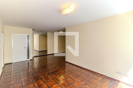 Apartamento para alugar com 130m², 3 quartos e 1 vagaSala