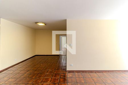 Apartamento para alugar com 130m², 3 quartos e 1 vagaSala