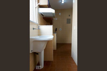 Apartamento à venda com 59m², 2 quartos e 1 vaga Apartamento à venda com 59m², 2 quartos e 1 vagaCozinha/Área de Serviço