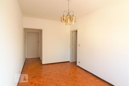 Sala de apartamento para alugar com 2 quartos, 72m² em Liberdade, São Paulo