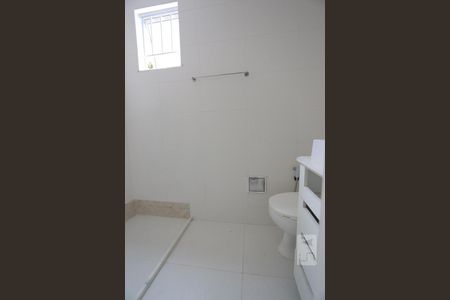 Banheiro Social de casa para alugar com 1 quarto, 32m² em Vila Isabel, Rio de Janeiro