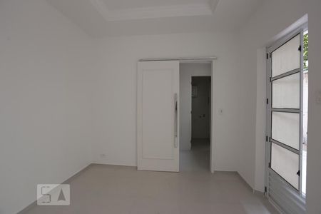 Sala de casa para alugar com 1 quarto, 32m² em Vila Isabel, Rio de Janeiro