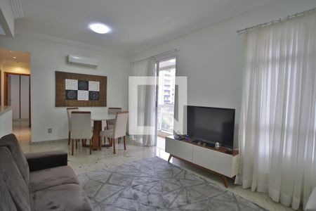 Sala de Estar e Jantar de apartamento para alugar com 2 quartos, 75m² em Gonzaga, Santos