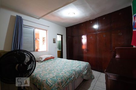 Suíte de kitnet/studio à venda com 3 quartos, 175m² em Vila Pirajussara, São Paulo