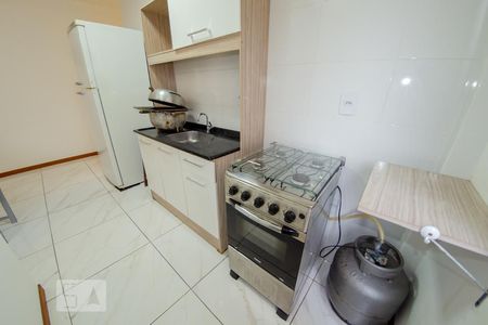 Cozinha de apartamento para alugar com 2 quartos, 57m² em Ingleses do Rio Vermelho, Florianópolis