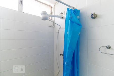 Banheiro - Chuveiro Elétrico de kitnet/studio à venda com 1 quarto, 28m² em Higienópolis, São Paulo
