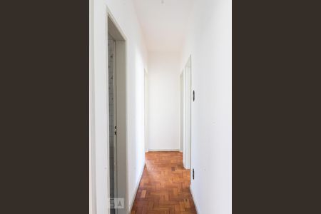 Corredor de apartamento para alugar com 4 quartos, 140m² em Pampulha, Belo Horizonte