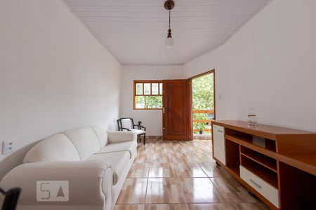 Sala de casa para alugar com 1 quarto, 45m² em Jardim Floresta, Porto Alegre