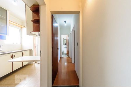 Corredor de apartamento à venda com 2 quartos, 68m² em Vila Joao Jorge, Campinas
