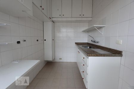 Cozinha de apartamento à venda com 3 quartos, 131m² em Perdizes, São Paulo